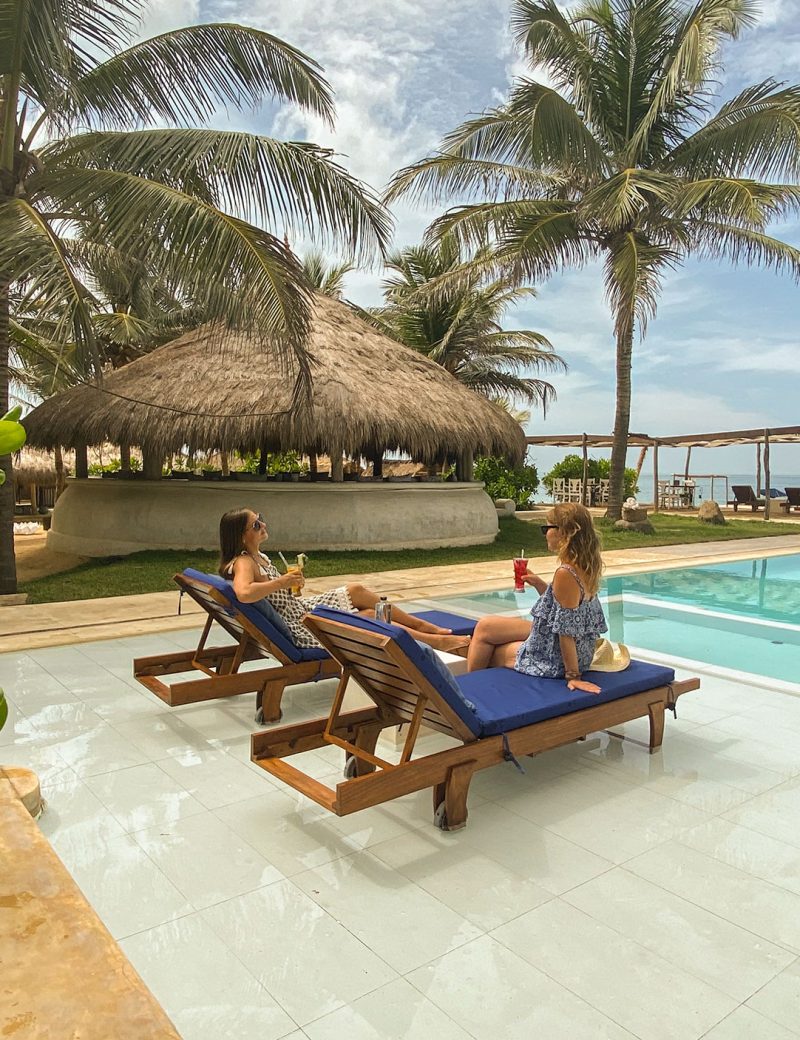 Makara_resorts_dolphin_beach4